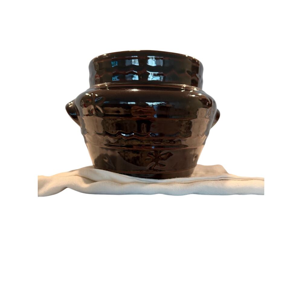 Marcrest Daisy Dot Brown Glazed Stoneware Bean Pot